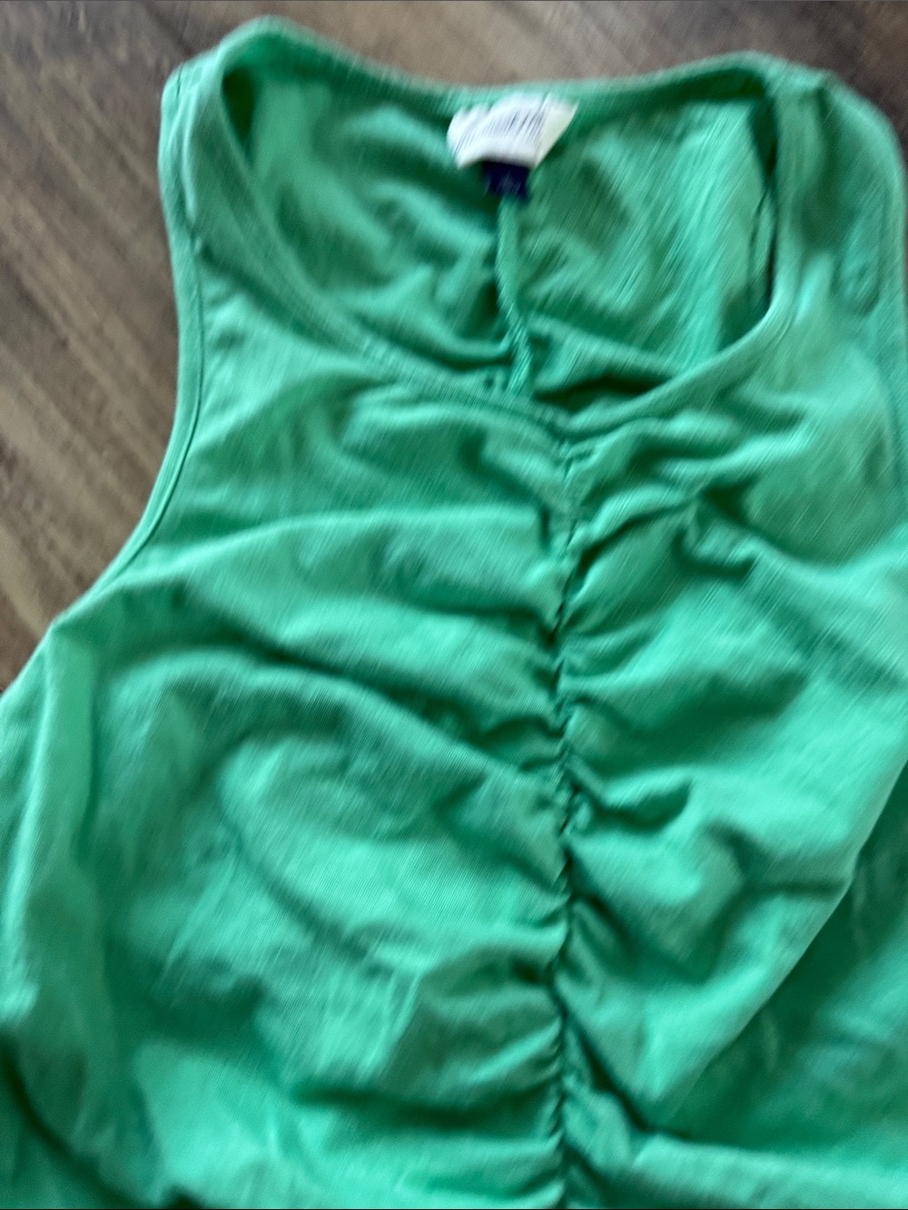 Universal Thread Green Ruched Front Tank Top - Picture 3 of 6